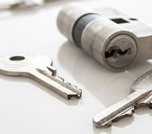 Commercial Locksmith Services in Orange, CA